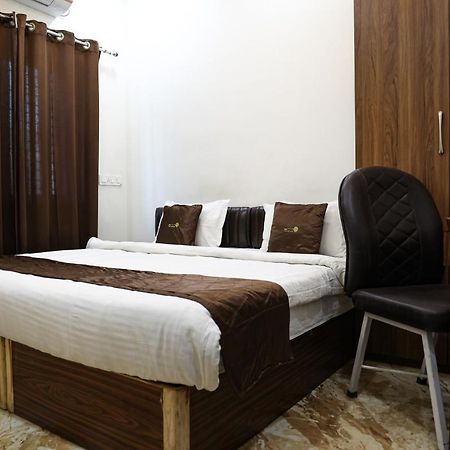 The Browns Hotel Nagpur Bagian luar foto